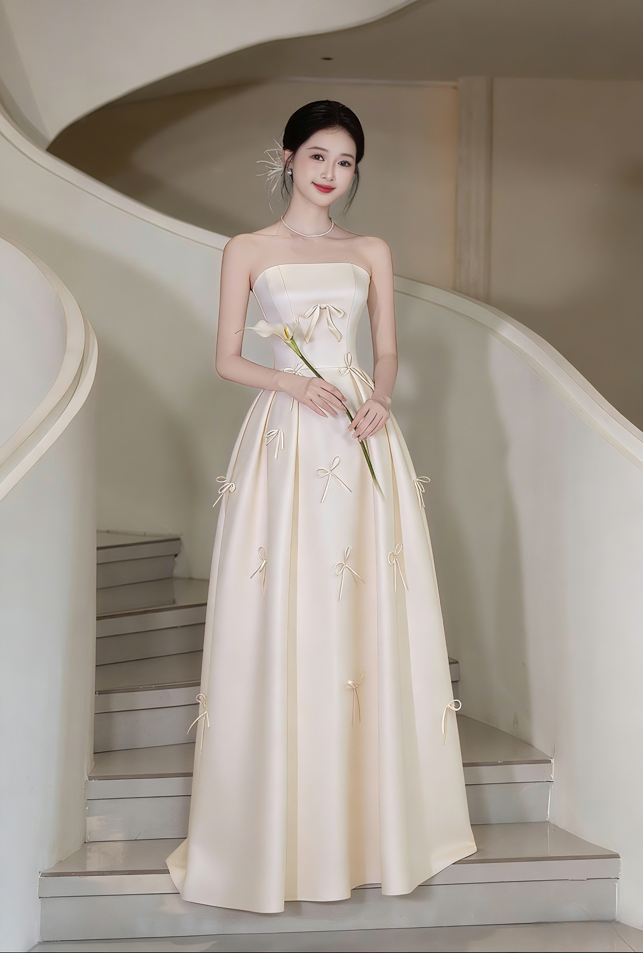 Đầm dạ hội cưới cổ yếm satin trơn tay dài phong cách tối giản — Màu ảnh chi tiết 1