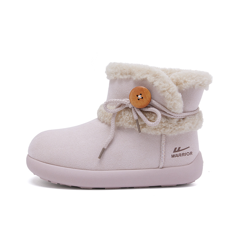 Retirada con botas de nieve cálidas de vello, nuevos zapatos de mujer de color sólido, zapatos de algodón cálidos y cómodos al por mayor.