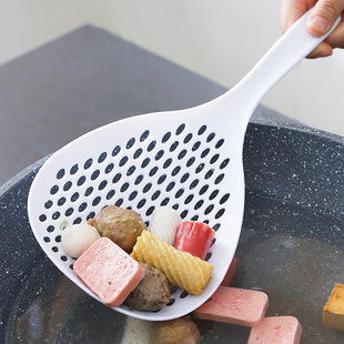Cross-border Japanese-style Colander Large Spoon Kitchen Large Fish Noodles Colander Large Net Household Long Handle Round Strainer