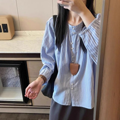 法式独特竖条纹衬衫女秋季流行穿搭2025年新款早秋高级感chic上衣