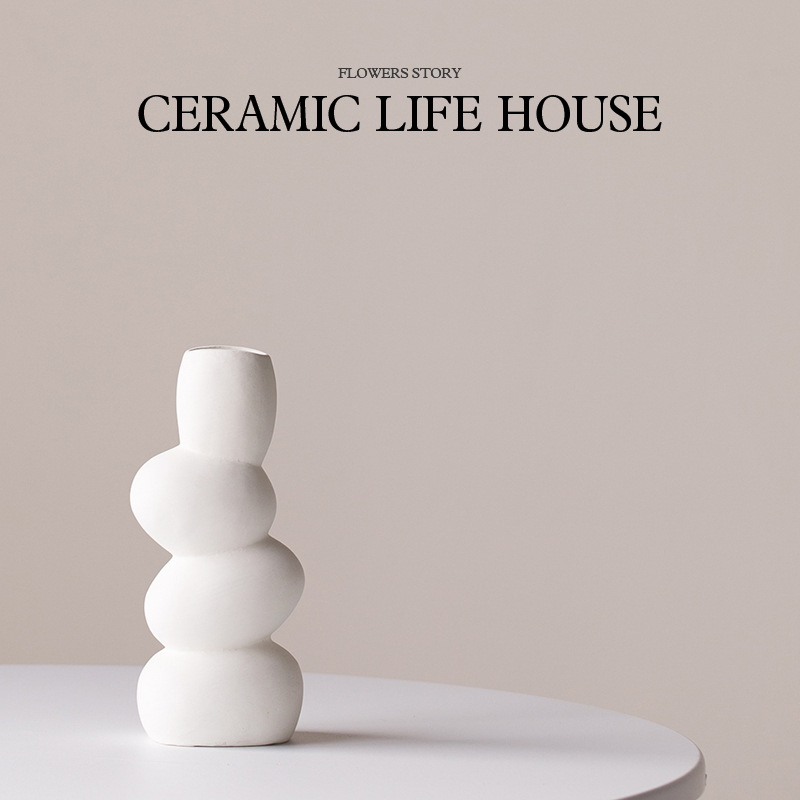 Creative unglazed ceramic vase, minimalist and elegant style, high-end flower vase for floral arrangements, home decoration, living room flower arrangement, entryway decoration