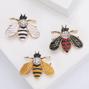 European and American cute mini bee brooch dripping enamel all-match jewelry rhinestone foreign trade alloy insect pin