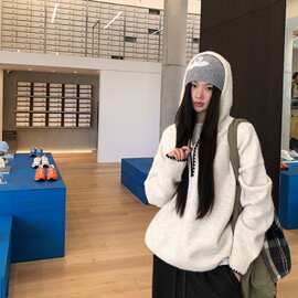 韩式复古连帽毛衣女2025新款慵懒高级感长袖上衣小众不撞款针织衫