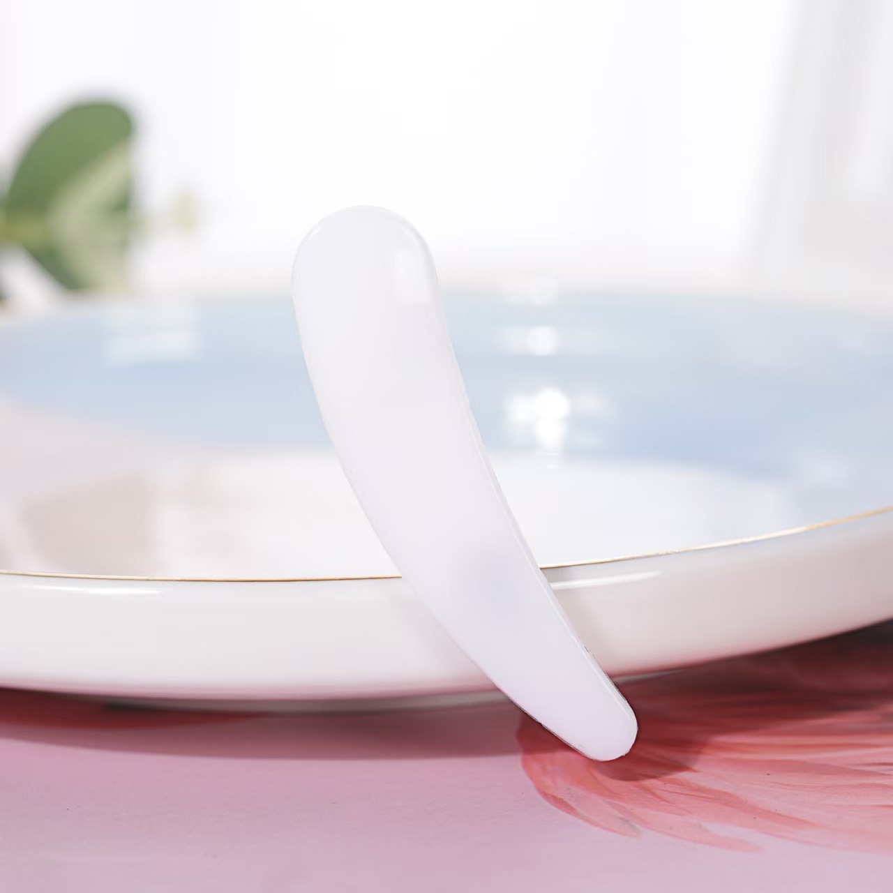 Embalaje cosmético herramienta de embalaje pasta crema cuchara recoger palo Crescent pala crema cuchara pequeña máscara palo cuchara