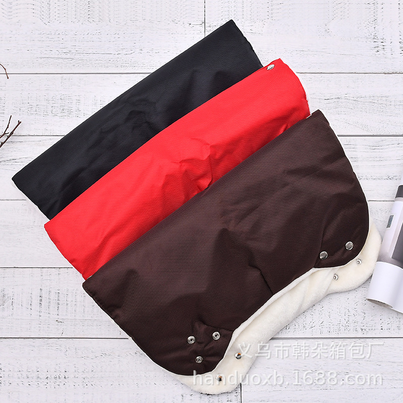 Fábrica en stock cochecito de bebé guantes calientes a prueba de viento engrosada polar forrado paraguas mango de coche guantes cubierta cochecito Accesorios
