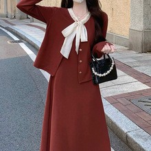大码红色连衣裙订婚礼服裙子秋冬胖mm显瘦设计感外套吊带裙两件套
