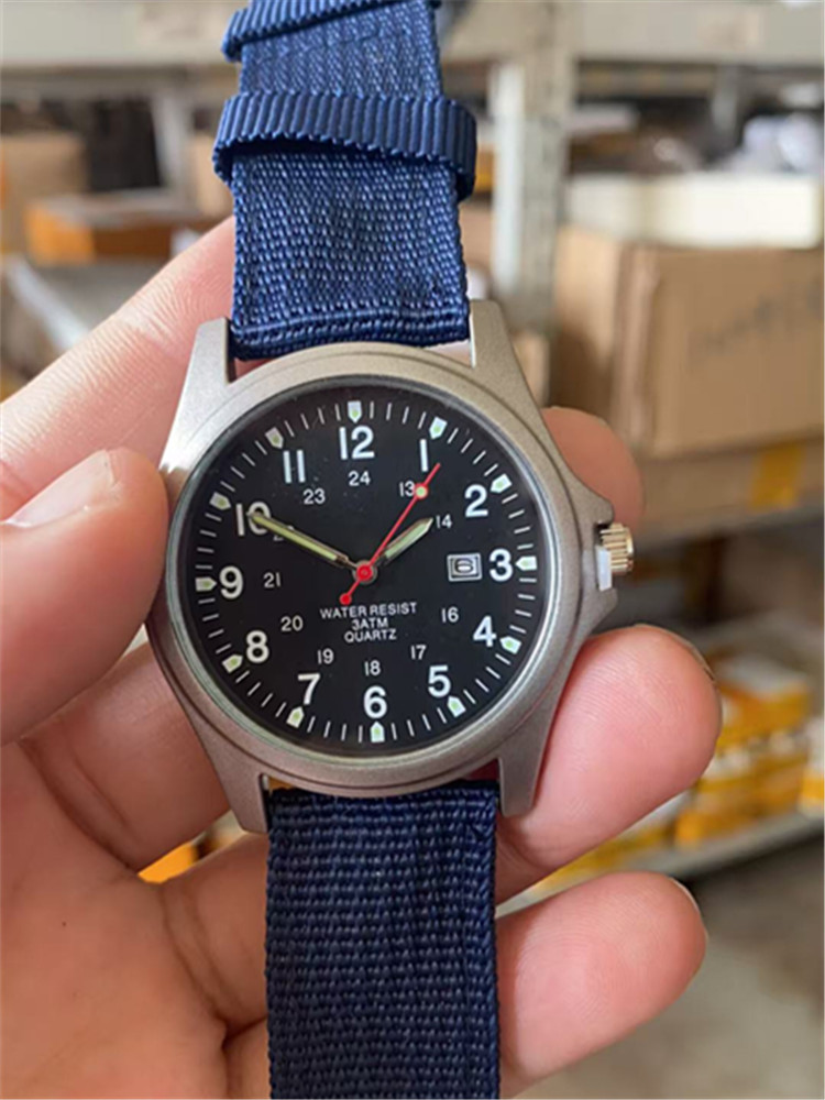 Correa de nylon reloj de hombre Calendario de comercio exterior reloj de cuarzo deseo nuevo reloj AliExpress eBay reloj militar entrega de una pieza