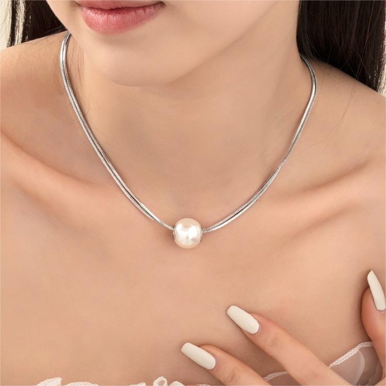 Modern Style Water Droplets Titanium Steel Necklace display picture 2