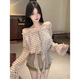 法式一字肩抽褶系带长袖衬衫女设计感早秋独特甜辣妹锁骨上衣百搭