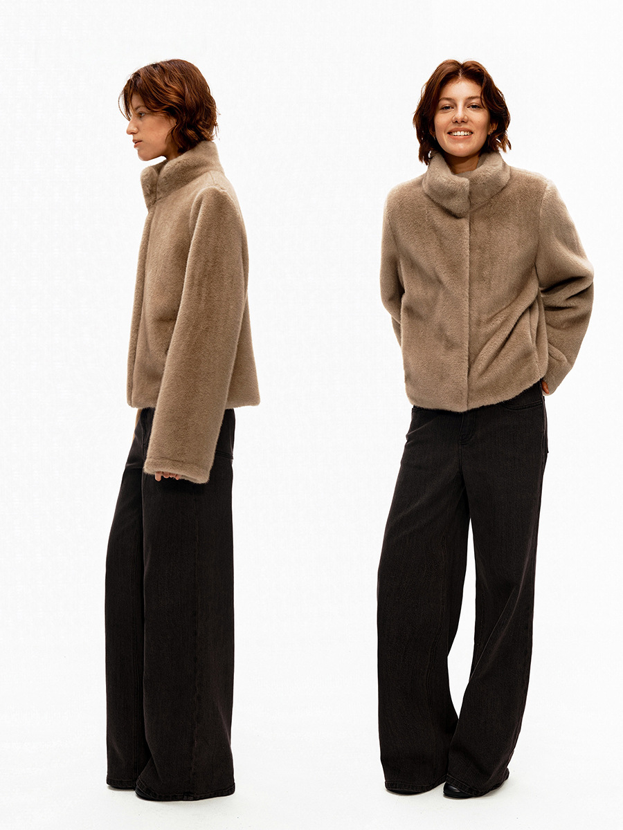 Fifty and Standing『Sunset over the Jianghan』Atmospheric Female Short Coat with Small Stand Collar, Imitation Mink Fur, Eco-friendly Fur Coat for Women