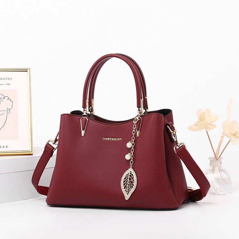 Bolso de boda de Hong Kong, bolso para la madre de la novia, bolso de novia estilo nuevo 2025, bolso de mano para la suegra, bolso de mujer, bolso de boda rojo
