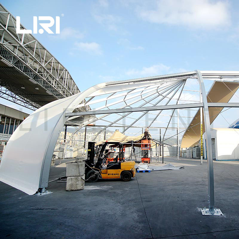 �����������Ͻ�� 	��ɫ���������� �����������	��������