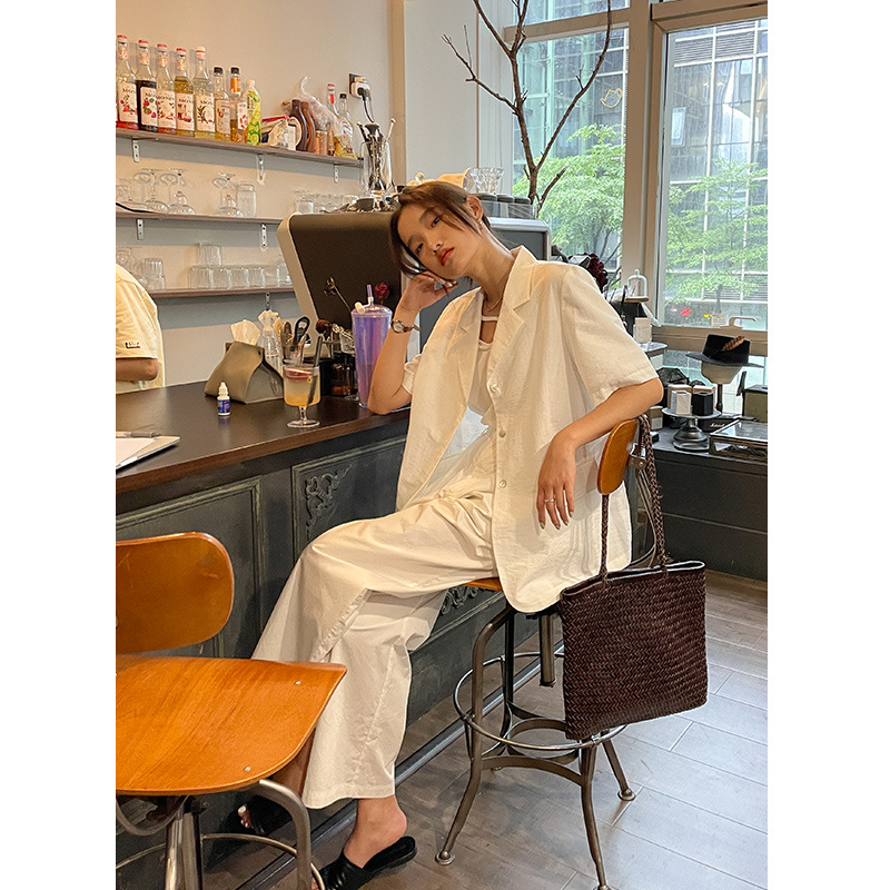 木兰夏季新款外套女通勤防晒透气短袖西装直筒翻领休闲上衣 27222|ms