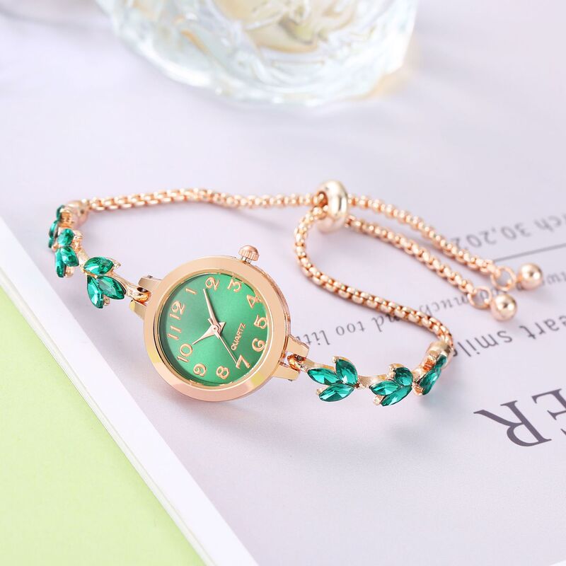 2023 new pull-out bracelet watch small three-piece leaf rhinestone light luxury small dial ladies commuter