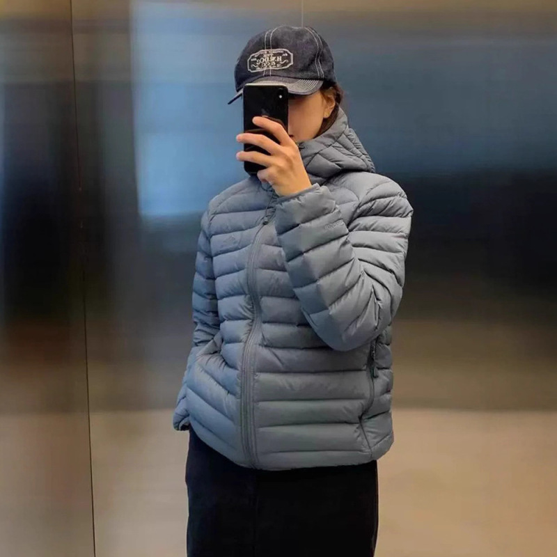 Now H Korean Style 90 down Stand Collar Hooded down Jacket for Women, Lightweight Outdoor Windproof Warm Slim Short Coat for Winter