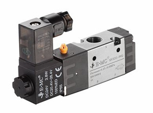 Etano E.MC Solenoid Valve Reversing Valve RV3231-08QE4-T Two-position Three-way Valve Low Power Consumption genuine goods
