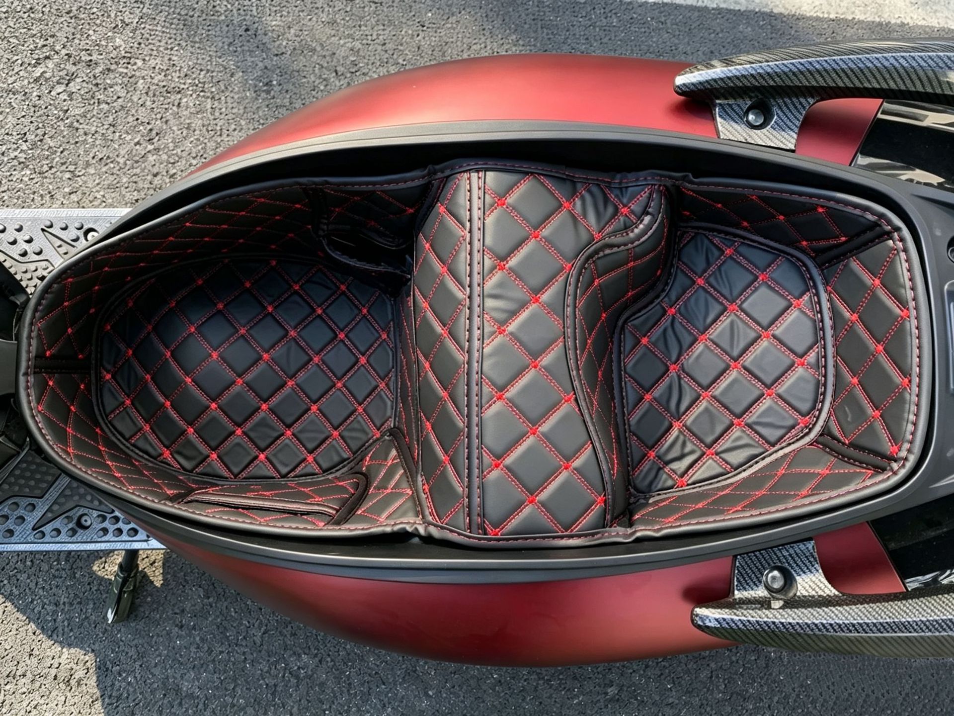 Suitable for Honda SH125i20-26 models, seat compartment mat, waterproof and noiseless seat compartment liner, motorcycle storage box