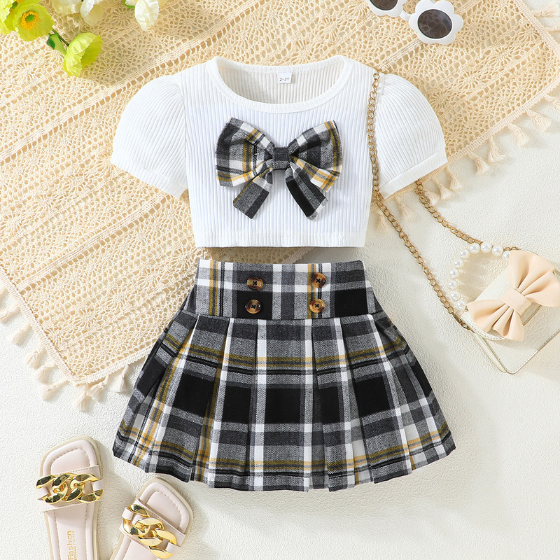 欧米の国境を越えた新商品の女の子の上着の格子の蝶結びの格子の半身のスカートのファッションの女の子の2つのセット|undefined