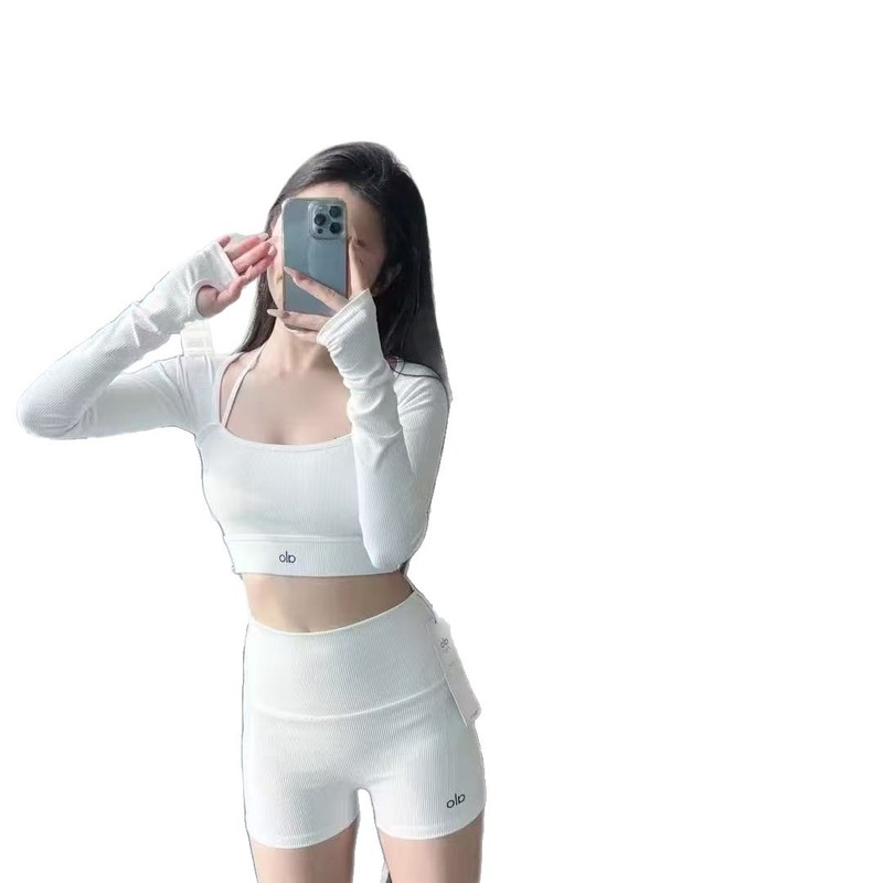 Alo Yoga 長袖ヨガ服トップス Tシャツ女性用胸パッド付きスポーツ速乾性フィットネス服春と秋のトレーニングアウターウェア|undefined