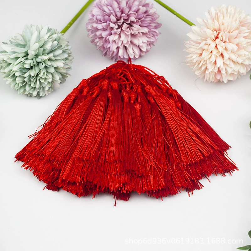 Оптовая Продажа с фабрики небольшой подвесной шип 70 шелк Вертикальная кисточка головной убор Закладка аксессуары красный конверт Подарочная коробка кисточка шип