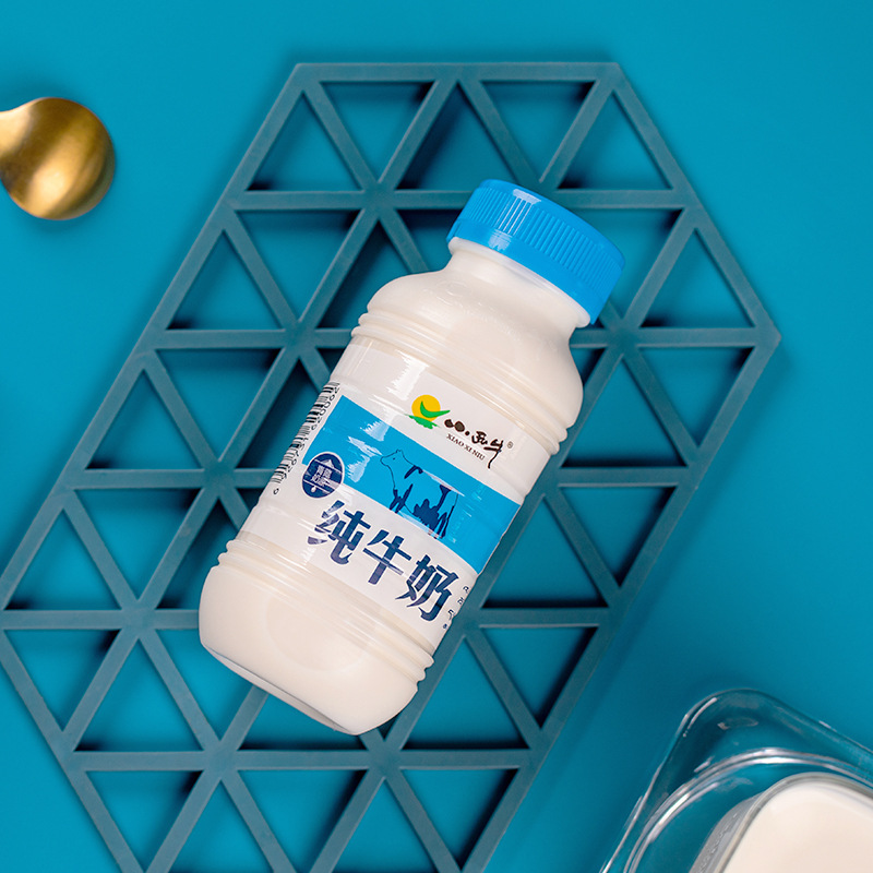 Guangming Xiaoxi Niu Qinghai pure milk children and pregnant women calcium supplement nutritional plateau milk whole box 243mlx12 bottles