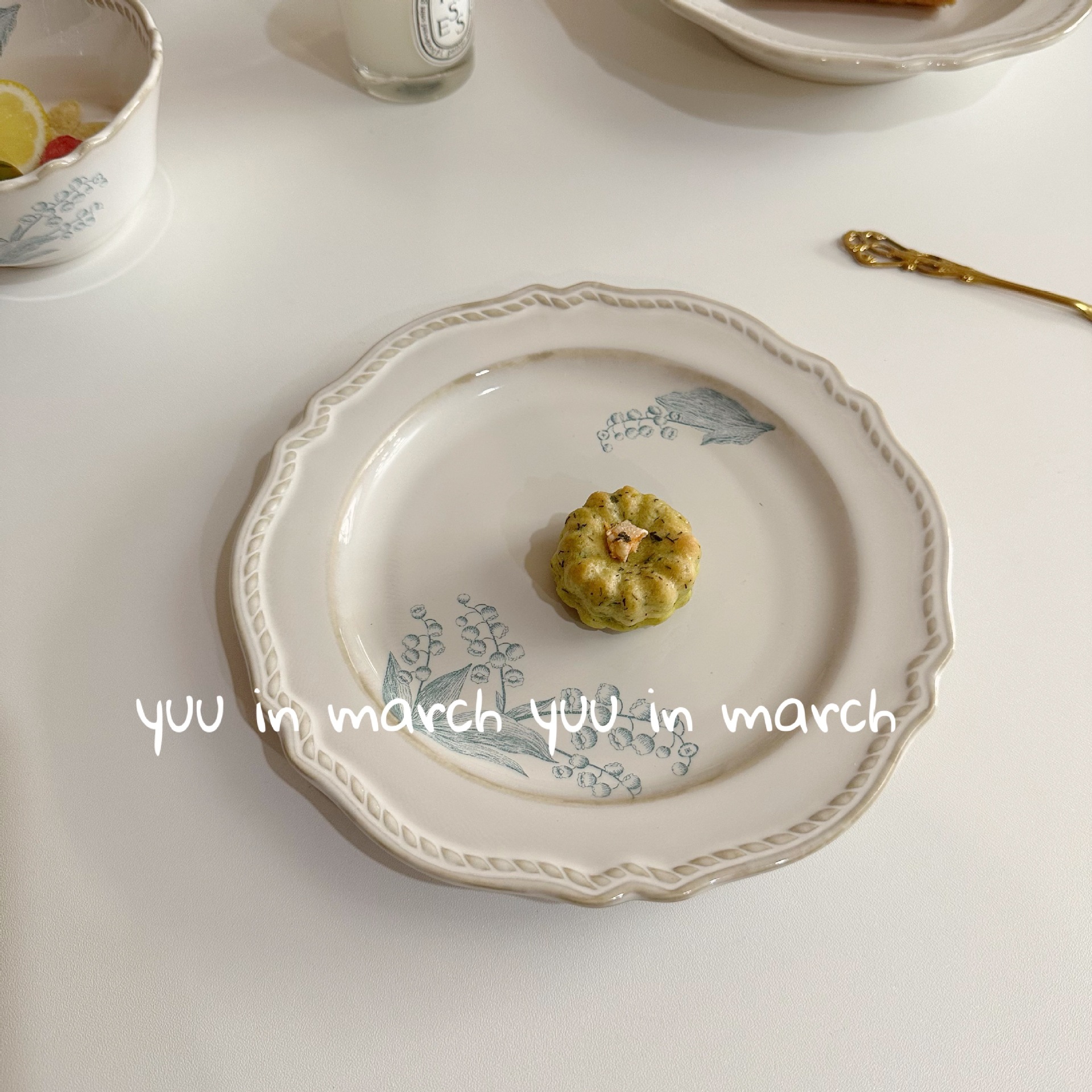 은방울꽃 디너 플레이트 8inch