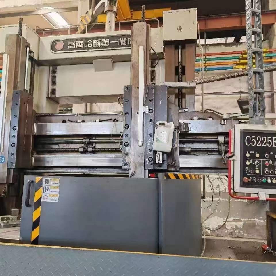 处理二手齐重C5225Ex16-10数控双柱立式车床车削直径2.5米