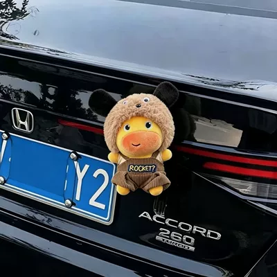 Car-Mounted Capybara Plush Toy: Car hanging
