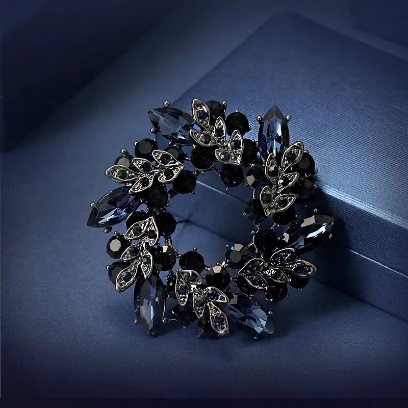 Elegant Animal Artificial Gemstones Alloy Unisex Corsage display picture 2