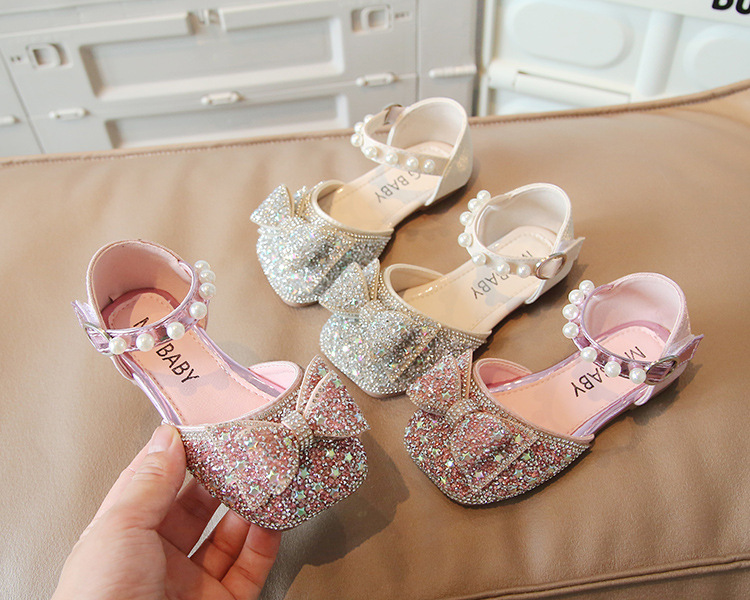 Κορεατική έκδοση γλυκιά πριγκίπισσα κοριτσιού με τόξο 2022 καλοκαίρι νέα δερμάτινα παπούτσια μικρά παιδικά σανδάλια_voghion.com