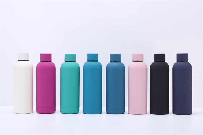 Décontractée Couleur Unie Acier Inoxydable Tasse Thermos display picture 1