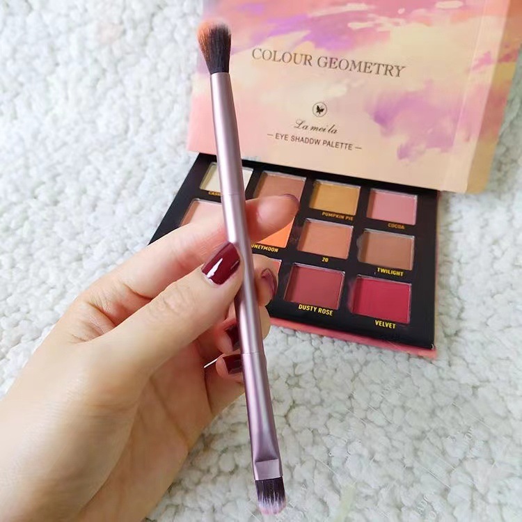 Cepillo de maquillaje de punto de fábrica Cepillo de doble punta simple Cepillo de mancha Sombra de nariz Cepillo de sombra de ojos Herramientas de maquillaje multifuncionales