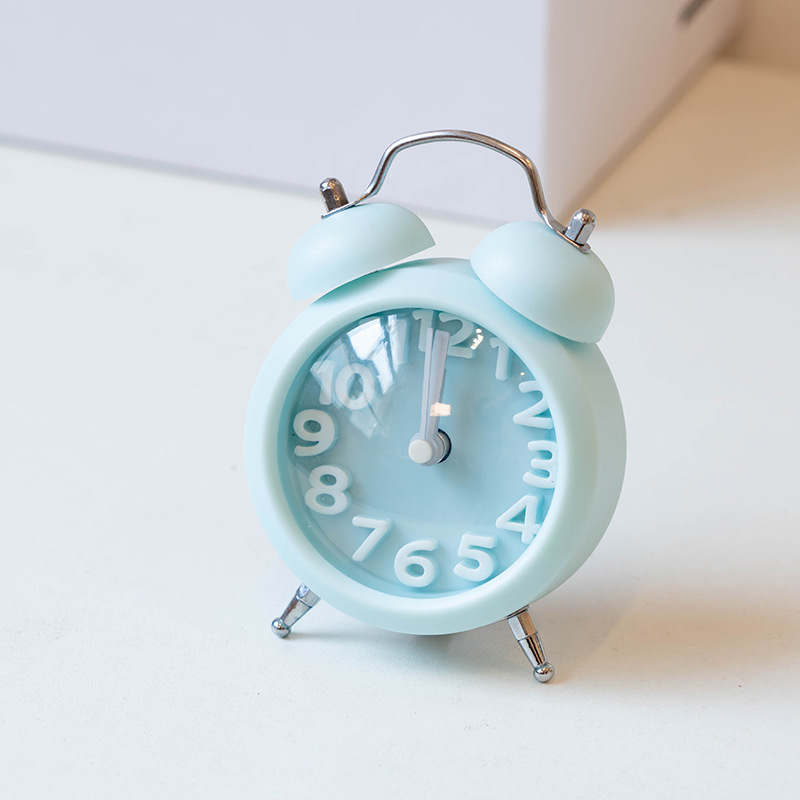 Fábrica directa simple estudiante niños mini despertador lindo 1,5 pulgadas práctico creativo coreano portátil con despertador