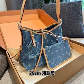 2025新款女包丹宁牛仔布包饭盒包中古包hobo腋下包女士包包凯瑞奥