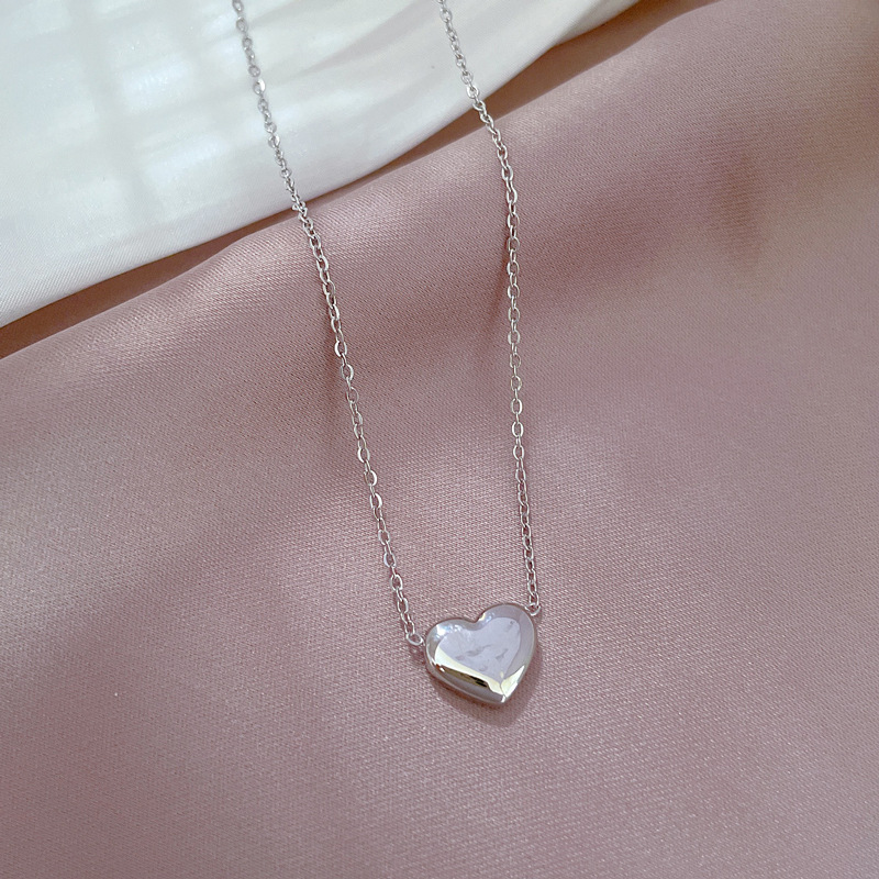 Simple Style Heart Shape Titanium Steel Plating Pendant Necklace display picture 3