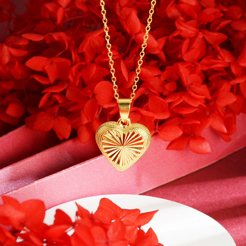 Nuevos productos de oro vietnamita simple amor colgante de flores de automóviles de moda moda lujosa joyería de nicho femenina Yiwu fuente