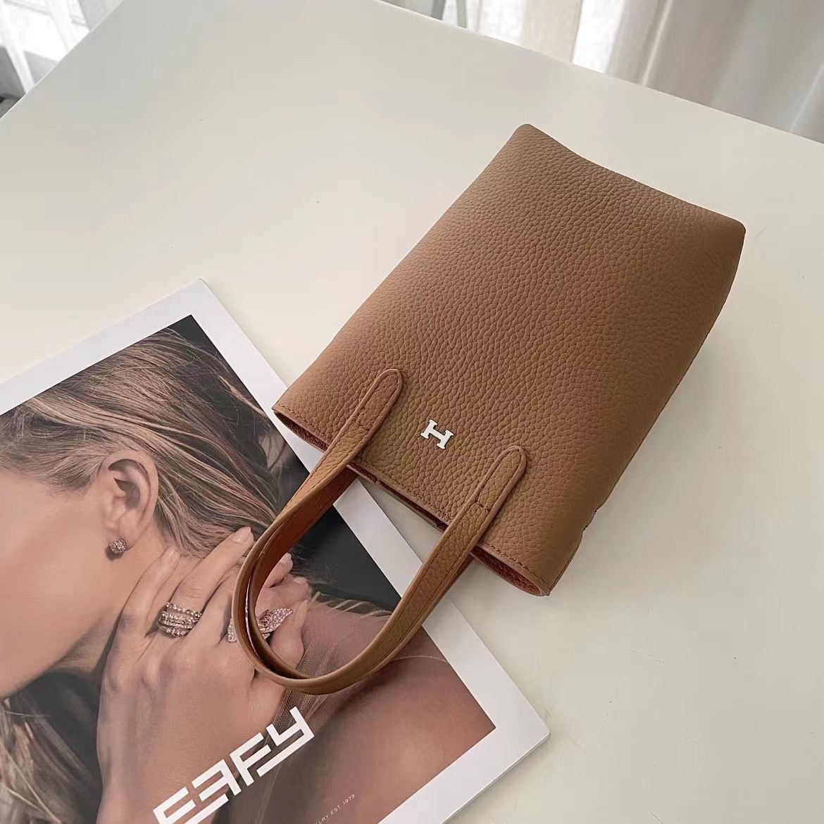 Bolso del teléfono móvil del zurriago de la capa superior mini bolso del cubo bolso portátil multifuncional del mensajero del hombro para las mujeres