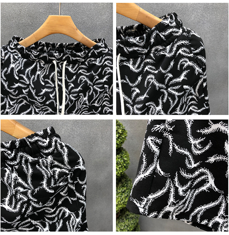 Men's Summer Floral Print High-Waist Loose Fit Five-Point Shorts Trendy Fashionable Retro Style For Casual Beach Wear_viptrois.com