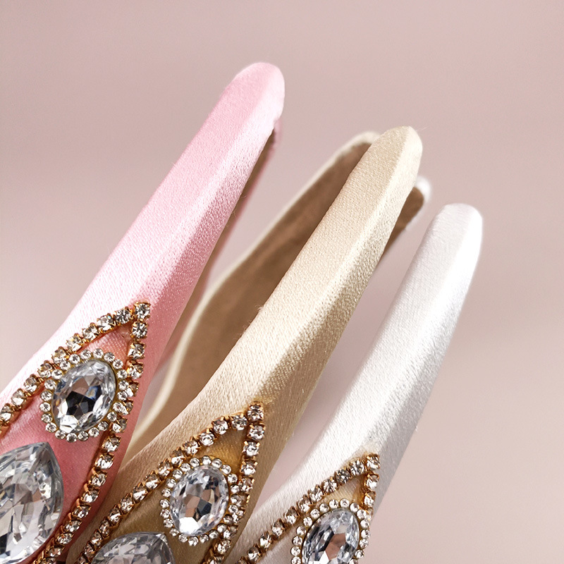 CB20170008-3.5cm三椭圆水钻布艺塑料发箍-主图