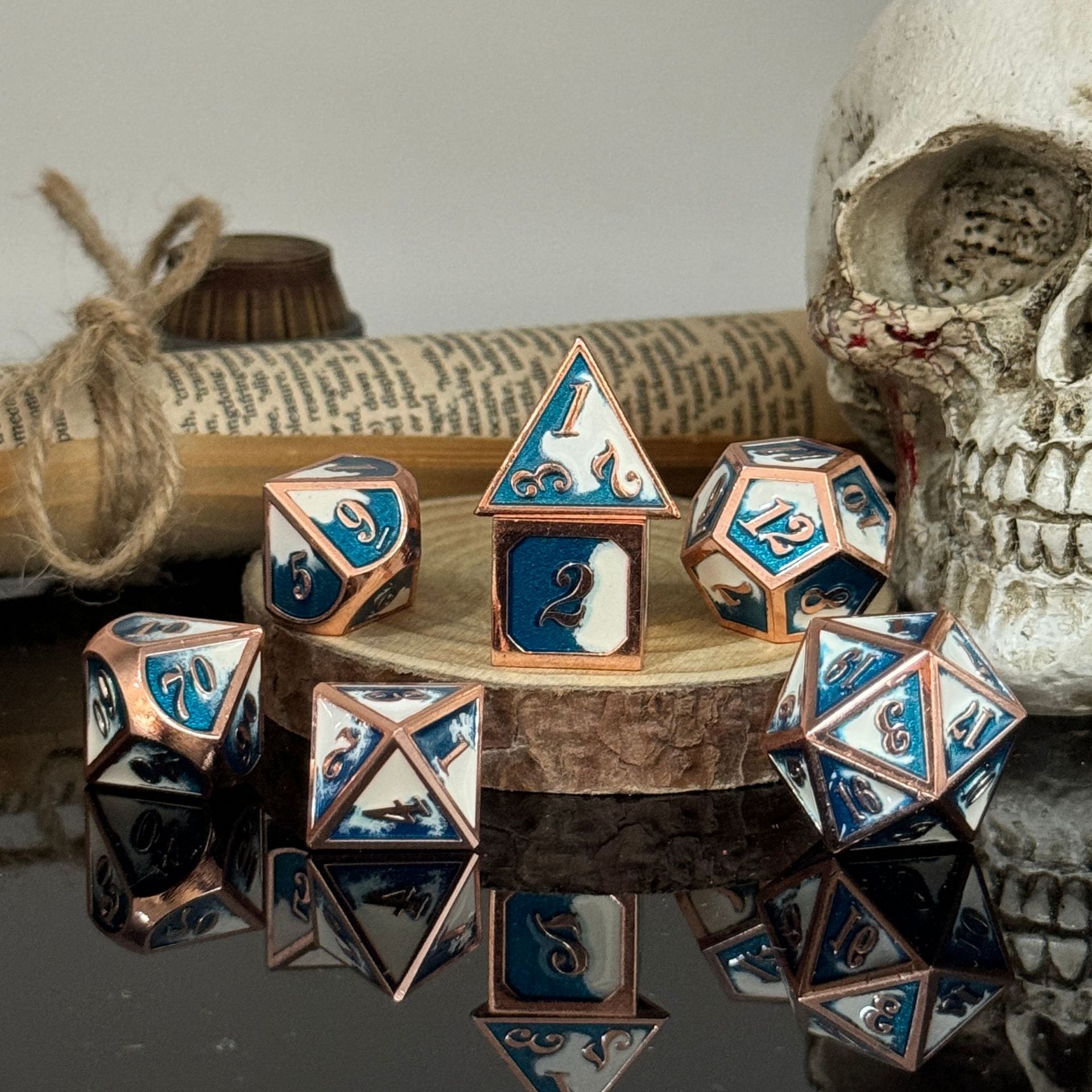 Dados de metal dnd dragón y mazmorras juego de mesa juego de dados sólidos trpg running ground poliedro cromado