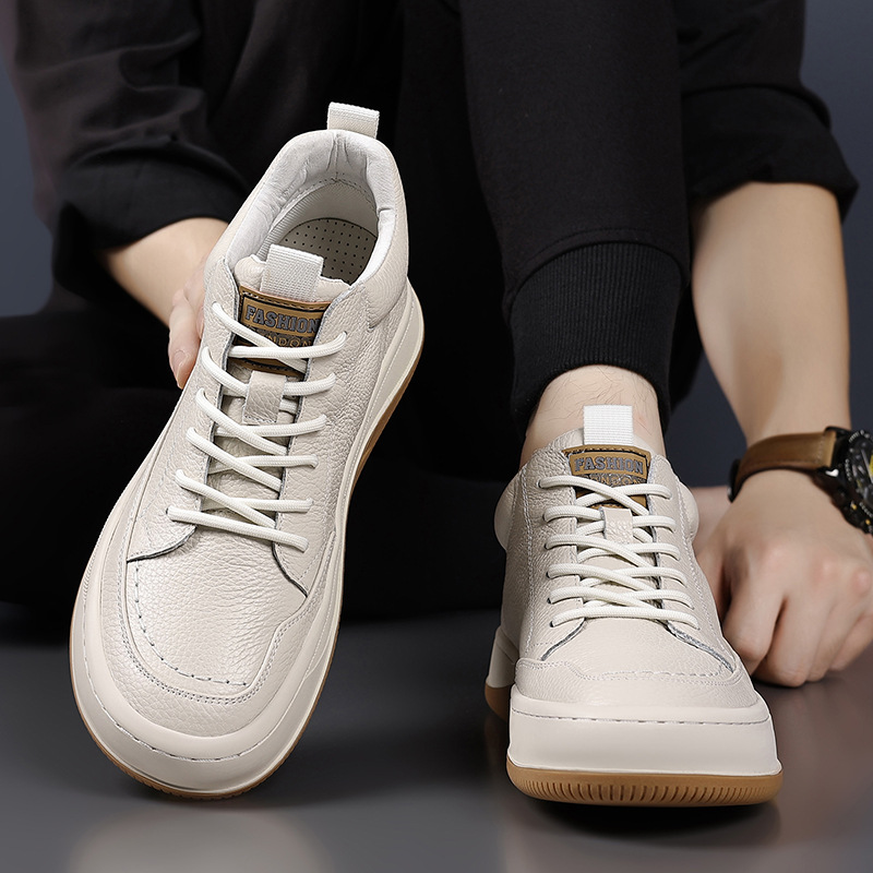 Otoño y invierno de piel de vaca, nuevos zapatos casuales de alto impacto para hombres, cuero transpirable, zapatos deportivos para hombres diarios.