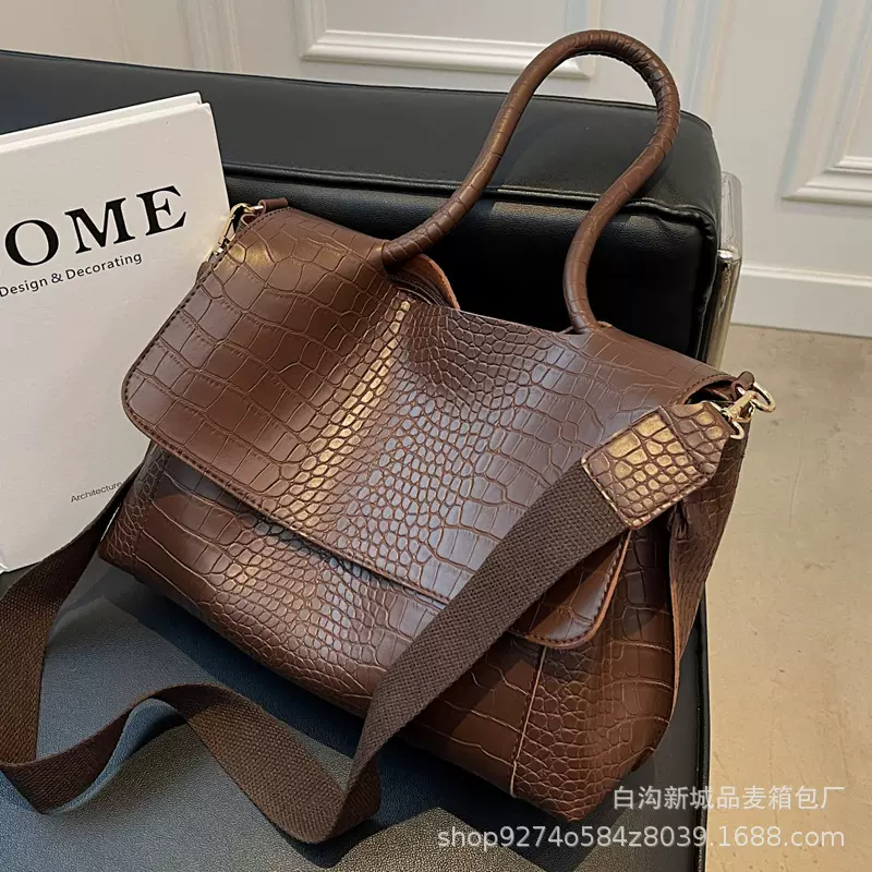 大容量包包女2025新款时尚质洋气腋下斜挎包单肩通勤包手提托特包