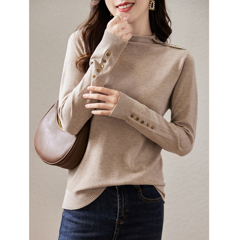 【針織衫推薦小撇步】如何挑選時尚又百搭的針織衫款式? 30 針織衫挑選小撇步3:寬鬆版的針織衫比較時尚