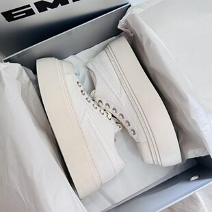 �߰汾2025���¿�ʮ�ֻ����ǻ�����Ь�͹�С�KЬ������߷���ЬŮ