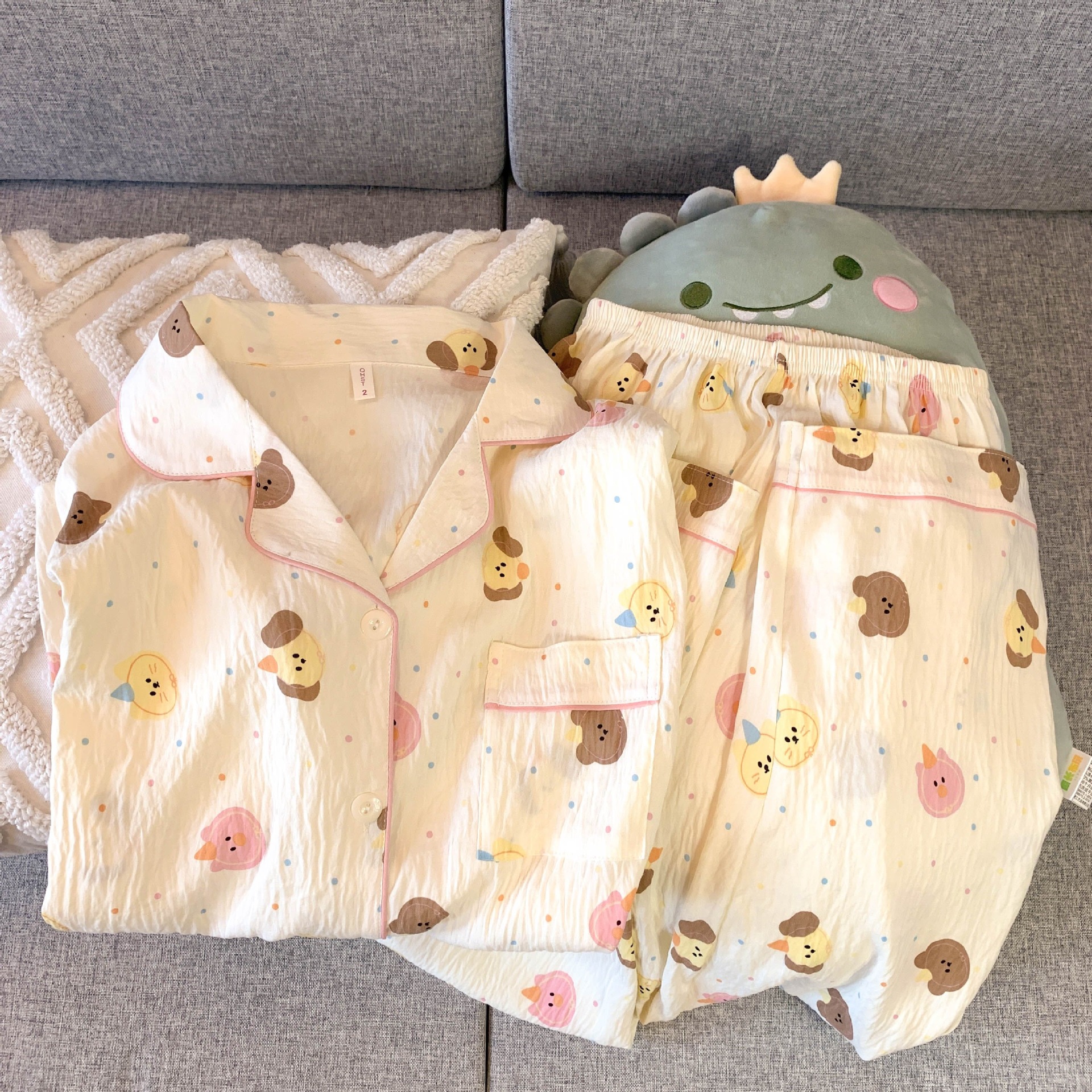 KT gato pijama de dibujos animados de primavera y verano nubes de algodón pantalones de manga larga dos piezas estudiantes textura encantadora ropa doméstica de niña