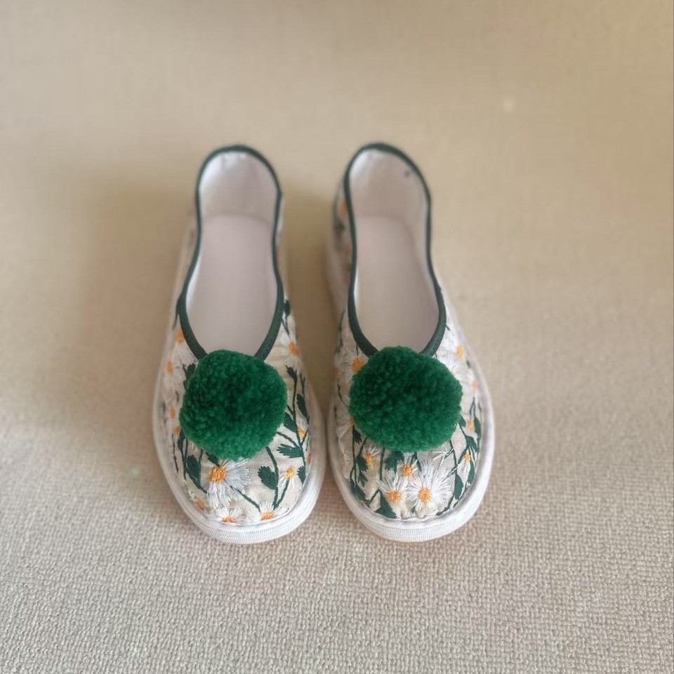汉服鞋民族风绣花鞋千层底布鞋女老北京女新中式虎头鞋舒适百搭