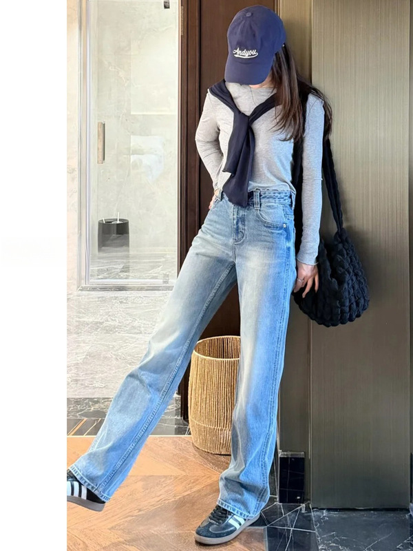 American retro-style slim-fit wide-leg jeans for women, autumn 2026 new collection, high-waisted, slimming, and loose straight-leg pants American retro-style slim-fit wide-leg jeans for women, autumn 2026 new collection, high-waisted, slimming, and loose straight-leg pants