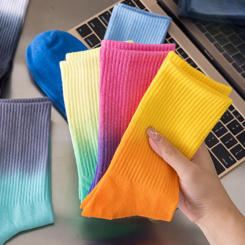 Tie-Dye Gradient Mid-Calf Socks, Tie-Dye Basketball Sports Socks, Skateboard Socks, Hip-Hop Unisex Socks, Japanese Style Casual Versatile Socks Tie-Dye Gradient Mid-Calf Socks, Tie-Dye Basketball Sports Socks, Skateboard Socks, Hip-Hop Unisex Socks, Japanese Style Casual Versatile Socks