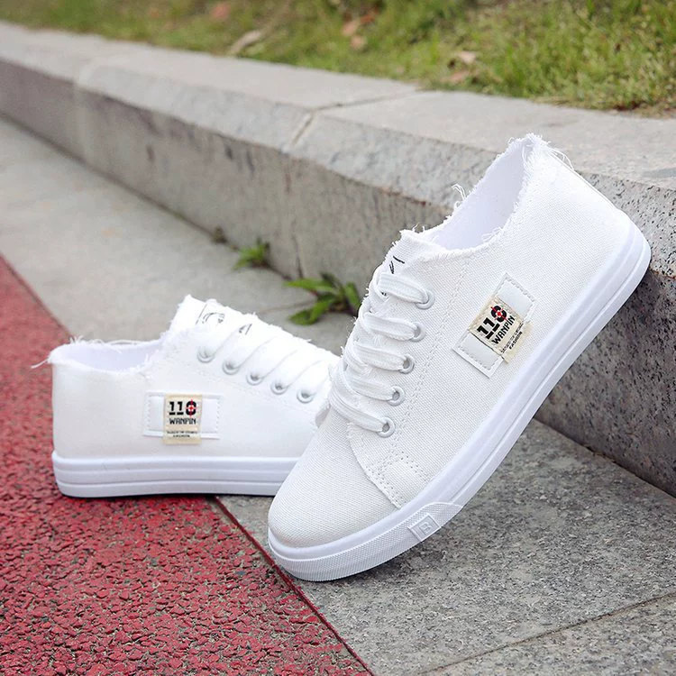 Fashionable white shoes, cloth low footwear for leisure