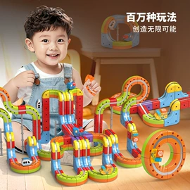 积木类;戏水玩具;惯性回力玩具